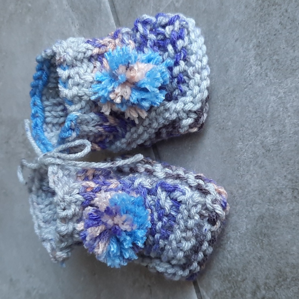 Hand knitted seamless Baby Booties With Pom Poms
